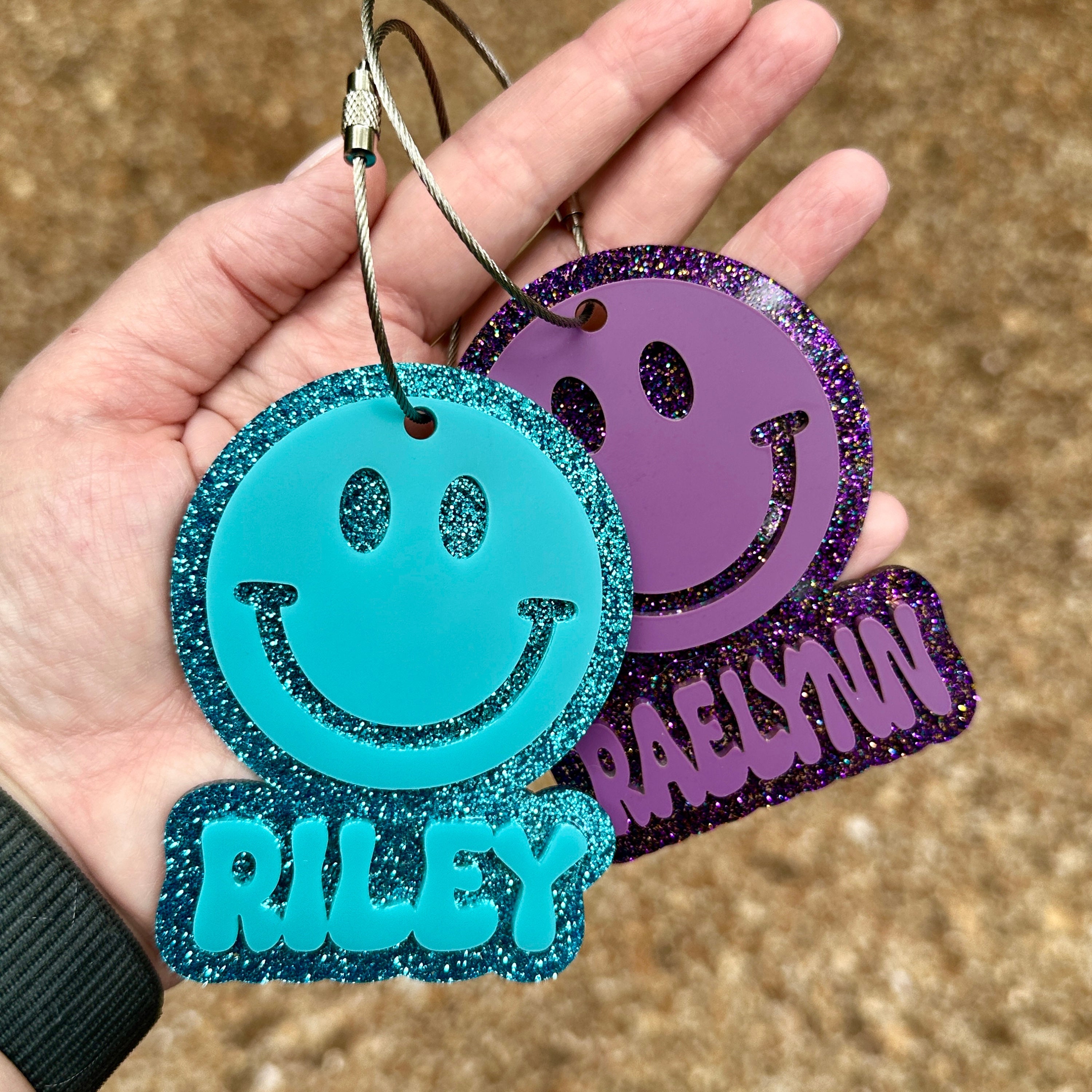 Personalized Acrylic Backpack Tag: Smiley Face Design
